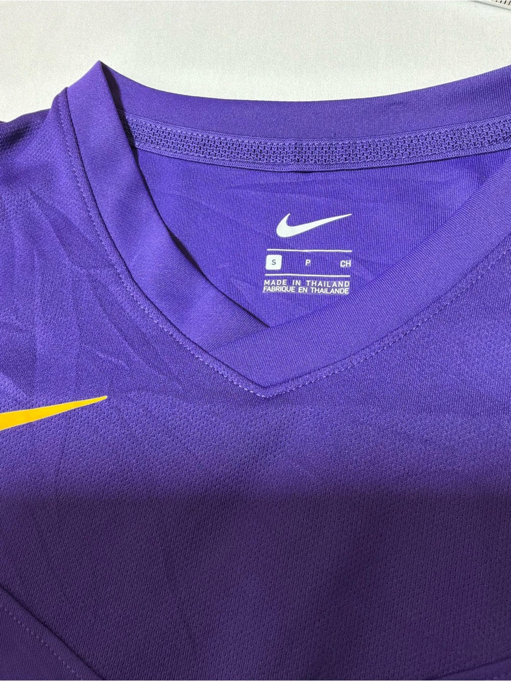 Nike Women’s Coaches Dri-FIT Long Sleeve Top Small Court Purple Sundown - Picture 6 of 9